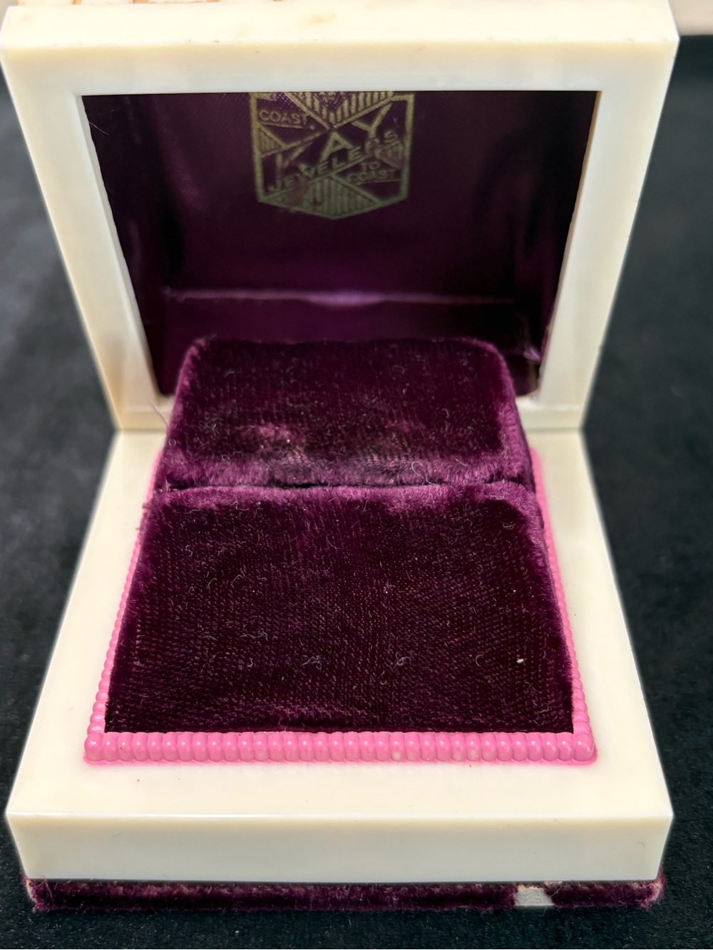 Rare Vintage 1940’s Kay Jewelers Art Deco Ring Display Box - Picture 5 of 9